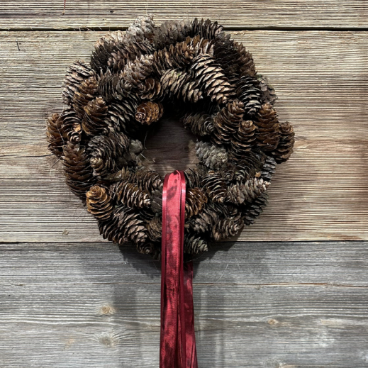 Grosser-Zapfen-kranz.png